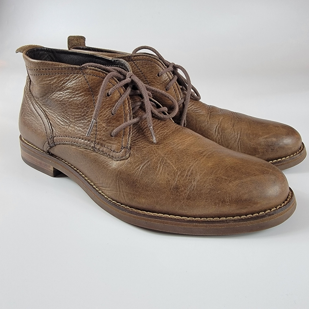 Cole Haan Men's Chukka Boot in Brown, 10